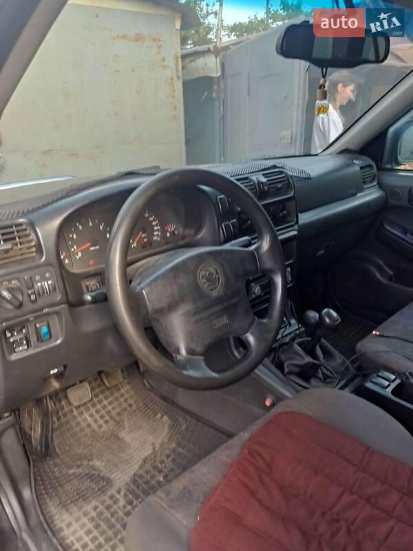 Внедорожник / Кроссовер Opel Frontera 1999 в Одессе