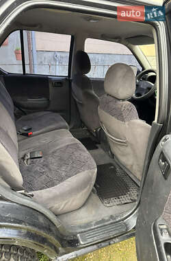 Внедорожник / Кроссовер Opel Frontera 2000 в 