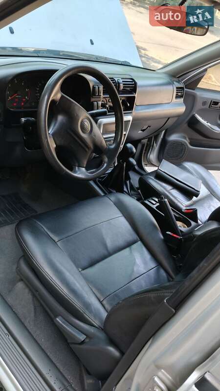 Позашляховик / Кросовер Opel Frontera 2001 в Одесі
