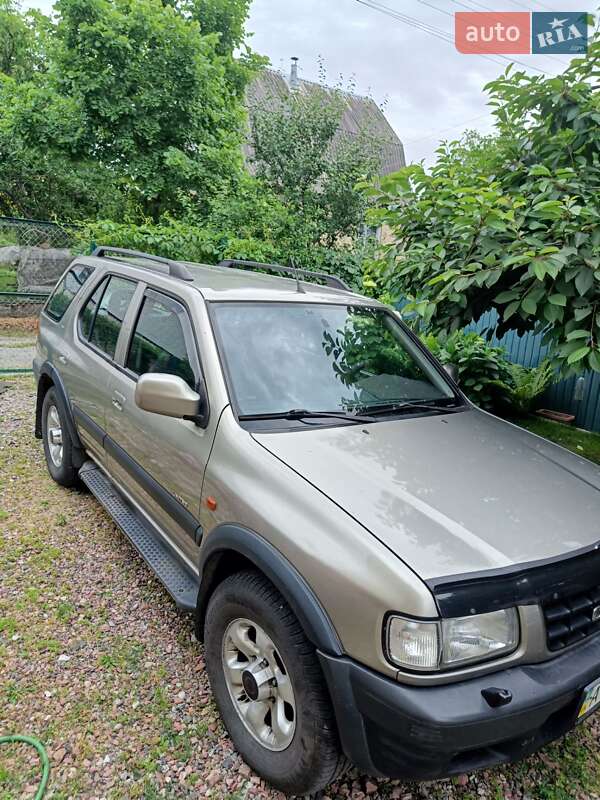 Внедорожник / Кроссовер Opel Frontera 1999 в Киеве