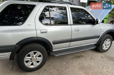 Внедорожник / Кроссовер Opel Frontera 2003 в 