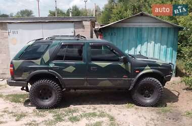 Позашляховик / Кросовер Opel Frontera 1995 в 