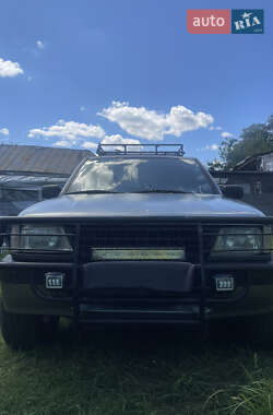 Внедорожник / Кроссовер Opel Frontera 1996 в 