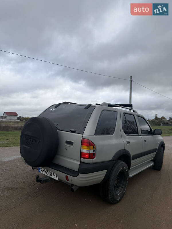 Внедорожник / Кроссовер Opel Frontera 2001 в Коростене фото 10 Внедорожник / Кроссовер Opel Frontera 2001 в Коростене