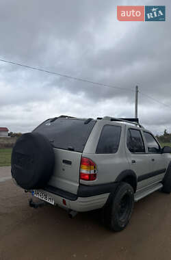 Внедорожник / Кроссовер Opel Frontera 2001 в 