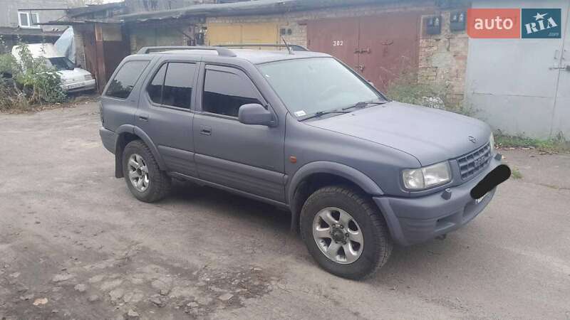 Внедорожник / Кроссовер Opel Frontera 2003 в Золочеве