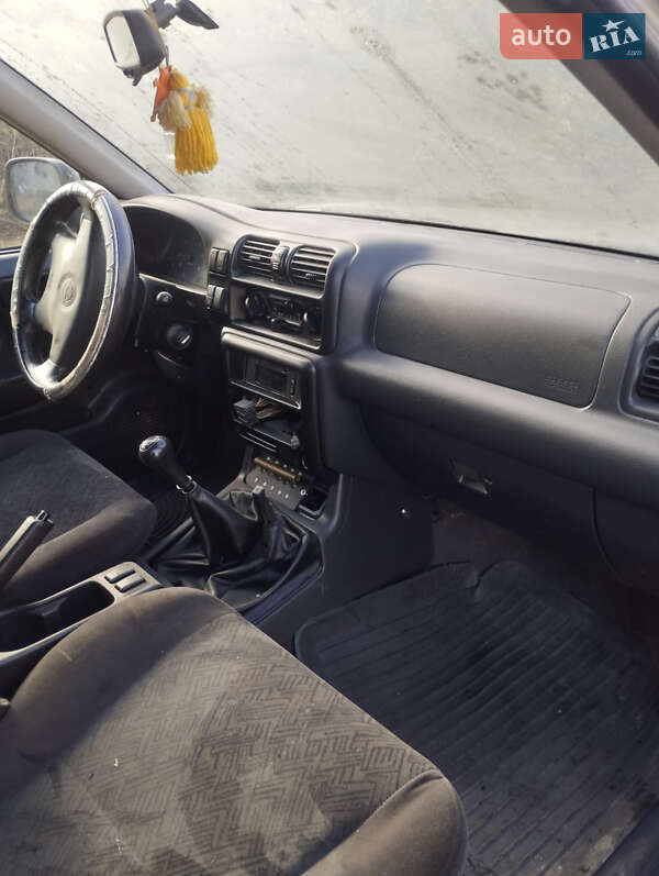 Позашляховик / Кросовер Opel Frontera 2000 в Запоріжжі