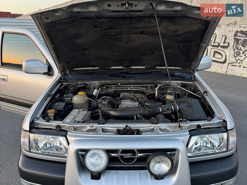 Позашляховик / Кросовер Opel Frontera 2003 в Львові