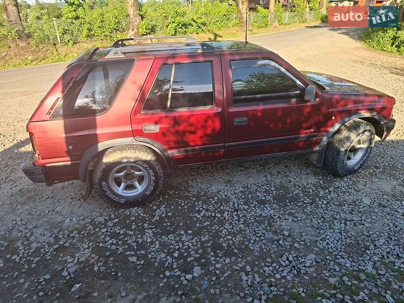 Внедорожник / Кроссовер Opel Frontera 1993 в Делятине