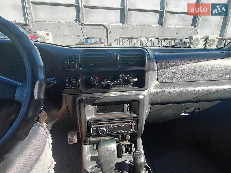 Внедорожник / Кроссовер Opel Frontera 2000 в Черкассах