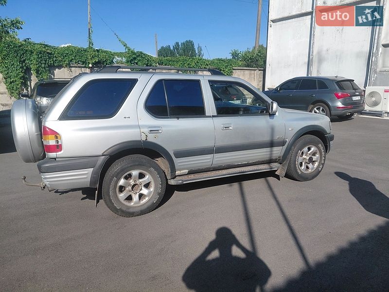 Внедорожник / Кроссовер Opel Frontera 2000 в Черкассах
