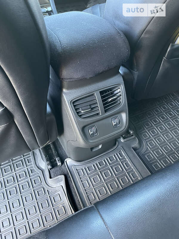 Внедорожник / Кроссовер Opel Grandland X 2019 в Вишневом