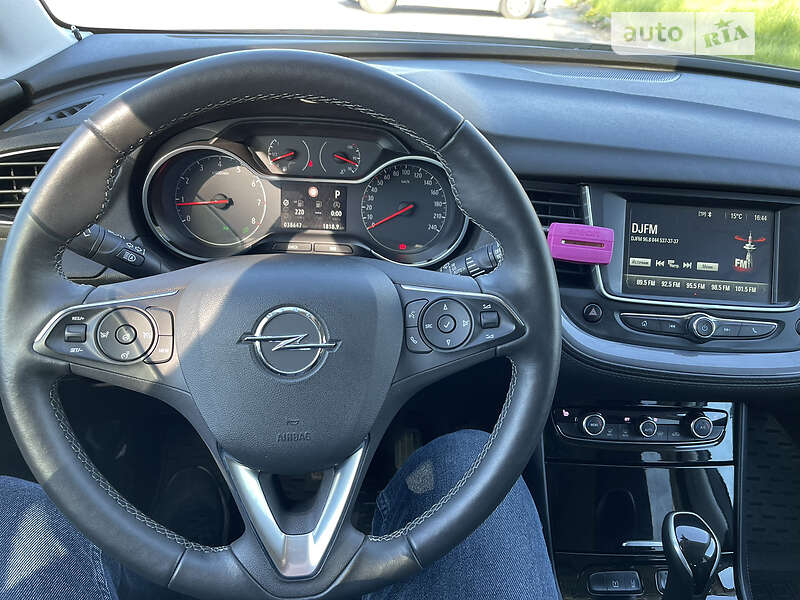 Внедорожник / Кроссовер Opel Grandland X 2019 в Вишневом