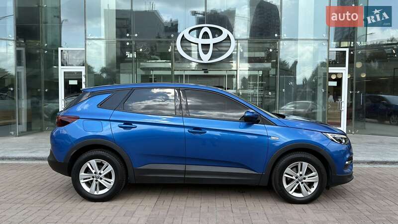 Внедорожник / Кроссовер Opel Grandland X 2020 в Киеве