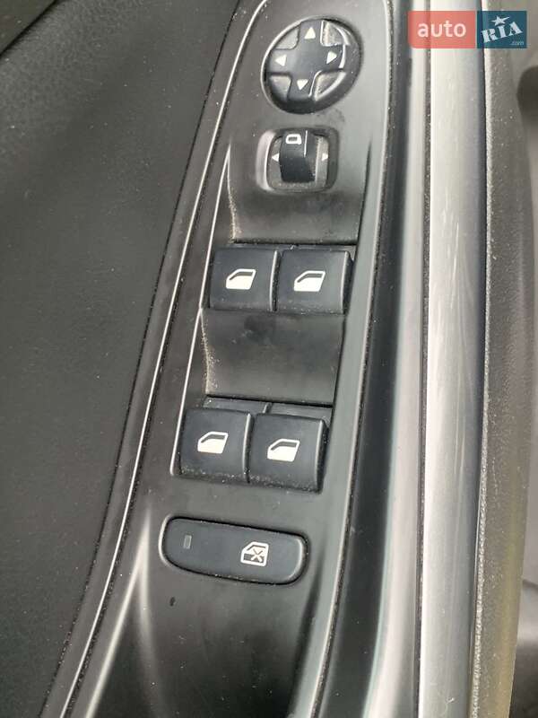 Позашляховик / Кросовер Opel Grandland X 2019 в Києві фото 11 Позашляховик / Кросовер Opel Grandland X 2019 в Києві