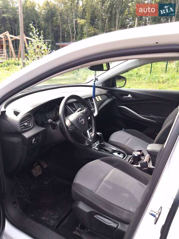Opel Grandland X 2019