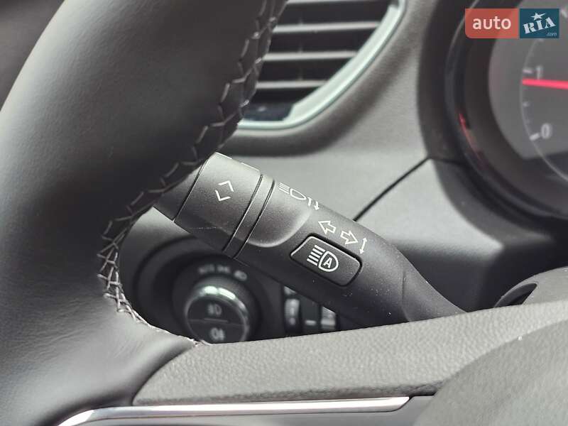 Внедорожник / Кроссовер Opel Grandland X 2019 в Киеве