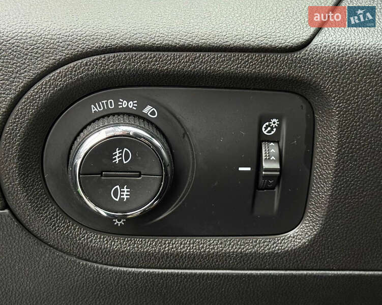 Внедорожник / Кроссовер Opel Grandland X 2018 в Киеве фото 28 Внедорожник / Кроссовер Opel Grandland X 2018 в Киеве