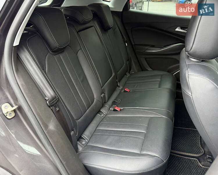 Внедорожник / Кроссовер Opel Grandland X 2018 в Киеве фото 39 Внедорожник / Кроссовер Opel Grandland X 2018 в Киеве