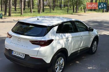 Позашляховик / Кросовер Opel Grandland 2023 в 