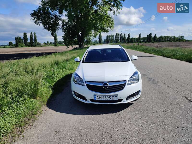 Opel Insignia Country Tourer 2016