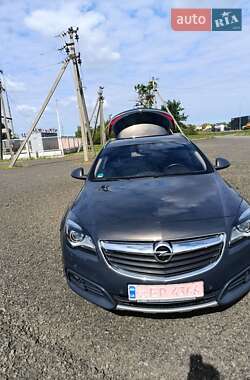 Універсал Opel Insignia Country Tourer 2015 в Голобах