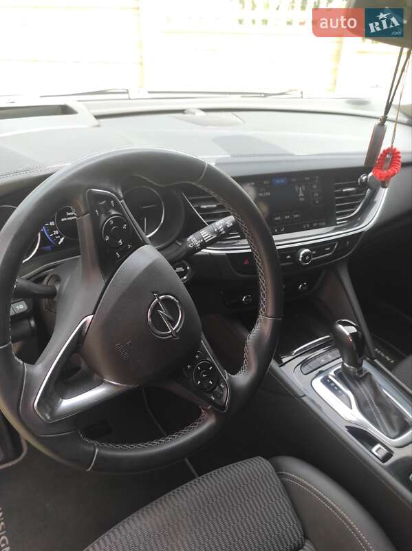 Универсал Opel Insignia Country Tourer 2019 в Черновцах