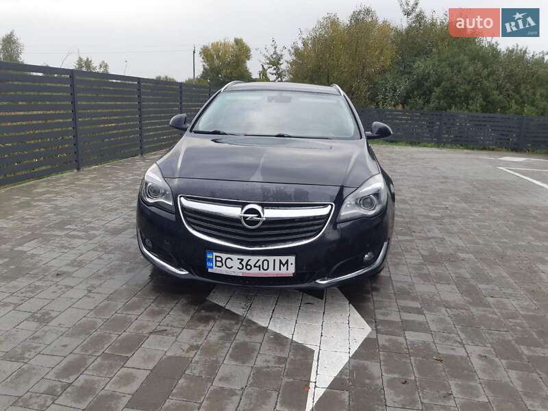Универсал Opel Insignia Country Tourer 2015 в Львове