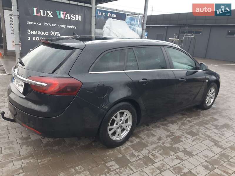 Универсал Opel Insignia Country Tourer 2015 в Львове