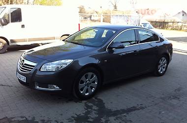 Хэтчбек Opel Insignia 2011 в Коломые