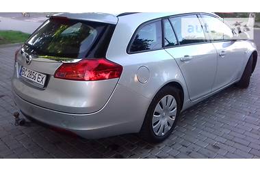 Универсал Opel Insignia 2010 в Жидачове