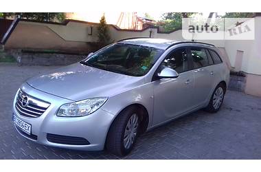 Универсал Opel Insignia 2010 в Жидачове