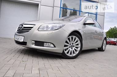 Седан Opel Insignia 2009 в Николаеве