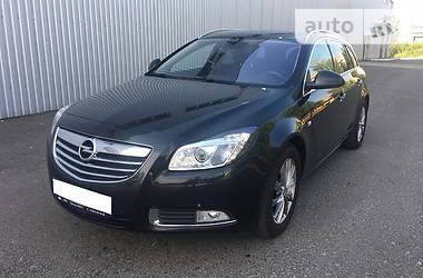 Универсал Opel Insignia 2010 в Луцке