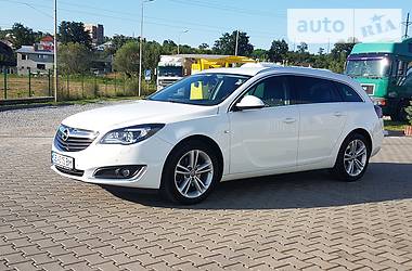 Универсал Opel Insignia 2015 в Черновцах