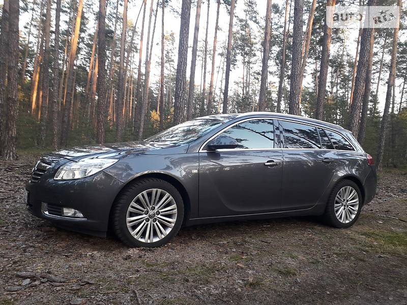 Универсал Opel Insignia 2012 в Житомире