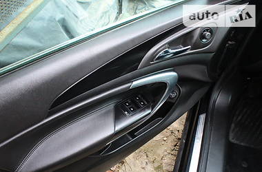 Універсал Opel Insignia 2010 в 