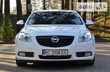 Седан Opel Insignia 2011 в Дрогобыче