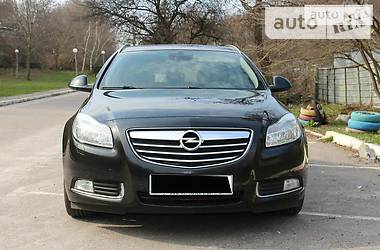 Универсал Opel Insignia 2012 в Полтаве