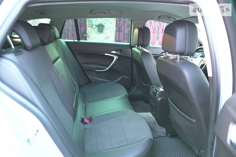 Універсал Opel Insignia 2012 в Києві фото 20 Універсал Opel Insignia 2012 в Києві