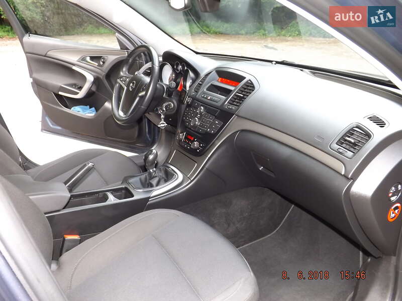 Універсал Opel Insignia 2011 в Львові