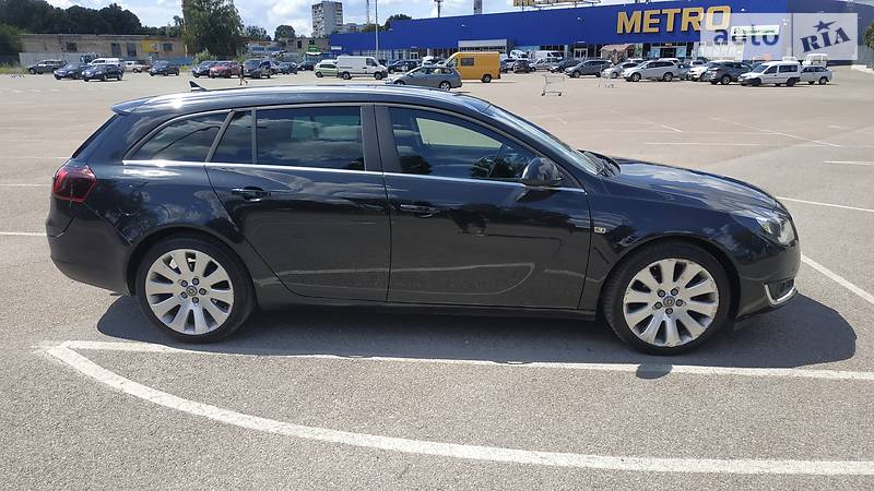 Універсал Opel Insignia 2014 в Житомирі