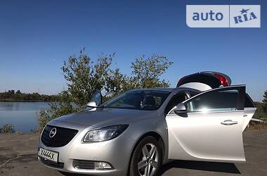 Универсал Opel Insignia 2010 в Днепре