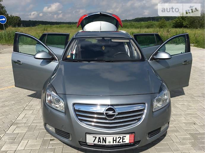 Универсал Opel Insignia 2009 в Дрогобыче