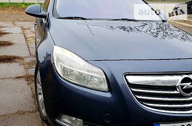 Универсал Opel Insignia 2010 в Монастырище