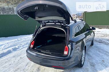 Універсал Opel Insignia 2011 в 