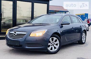 Універсал Opel Insignia 2011 в 