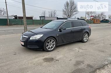 Універсал Opel Insignia 2010 в 