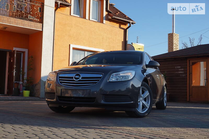 Хетчбек Opel Insignia 2009 в Самборі