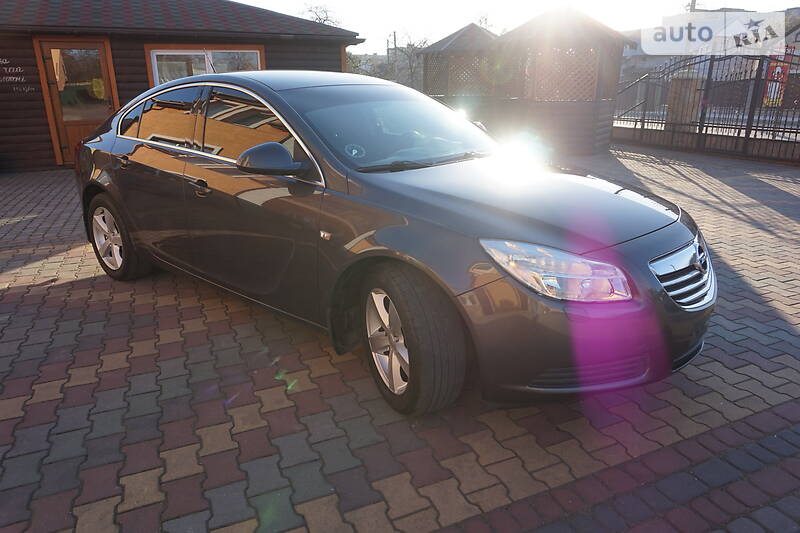 Хетчбек Opel Insignia 2009 в Самборі